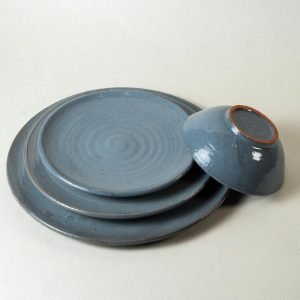 Alternative view of Cer vajilla set - resp 4